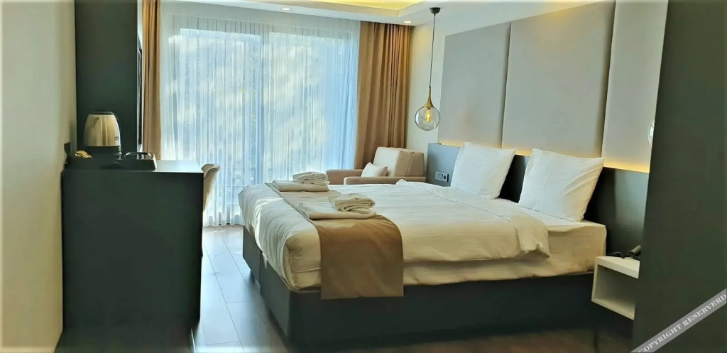 Арсин: Santana Otel