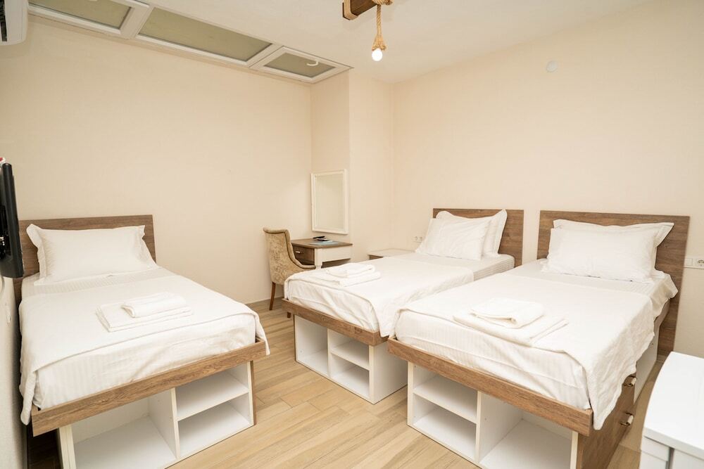 Айвалык: Harakop Otel