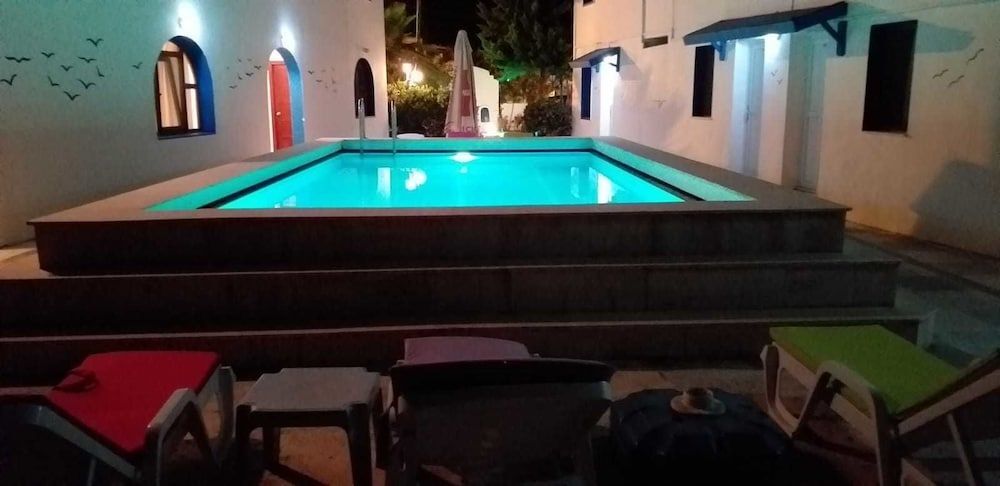 Битез: Kaptan Otel Bitez