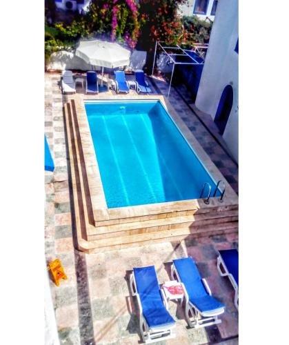 Битез: Kaptan Otel Bitez