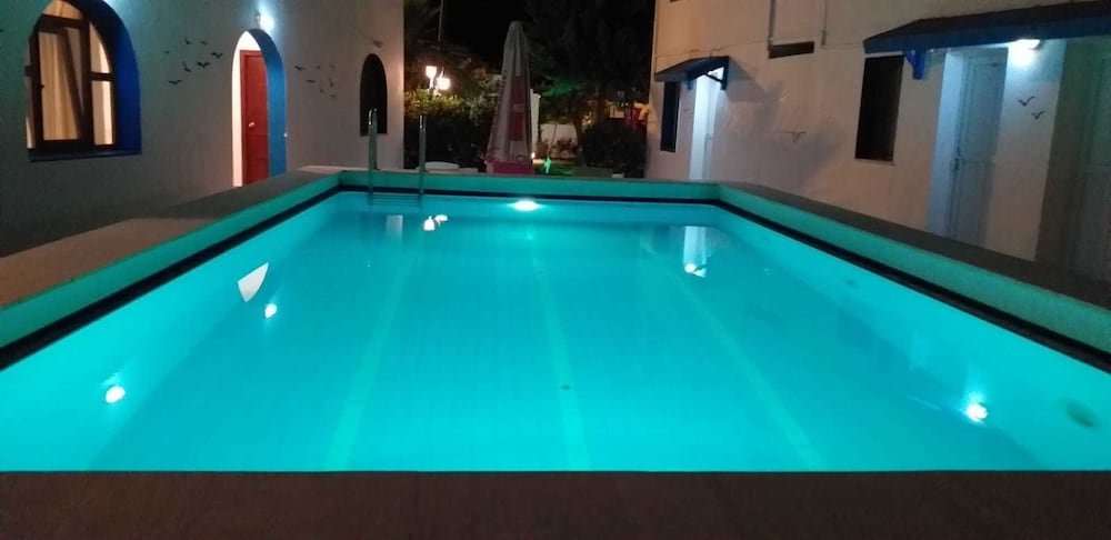 Битез: Kaptan Otel Bitez
