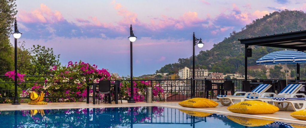 Турунч: Leslion Hotel Turunc