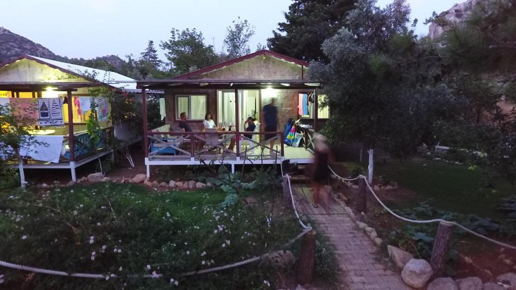 Кумлюбюк: calba hause