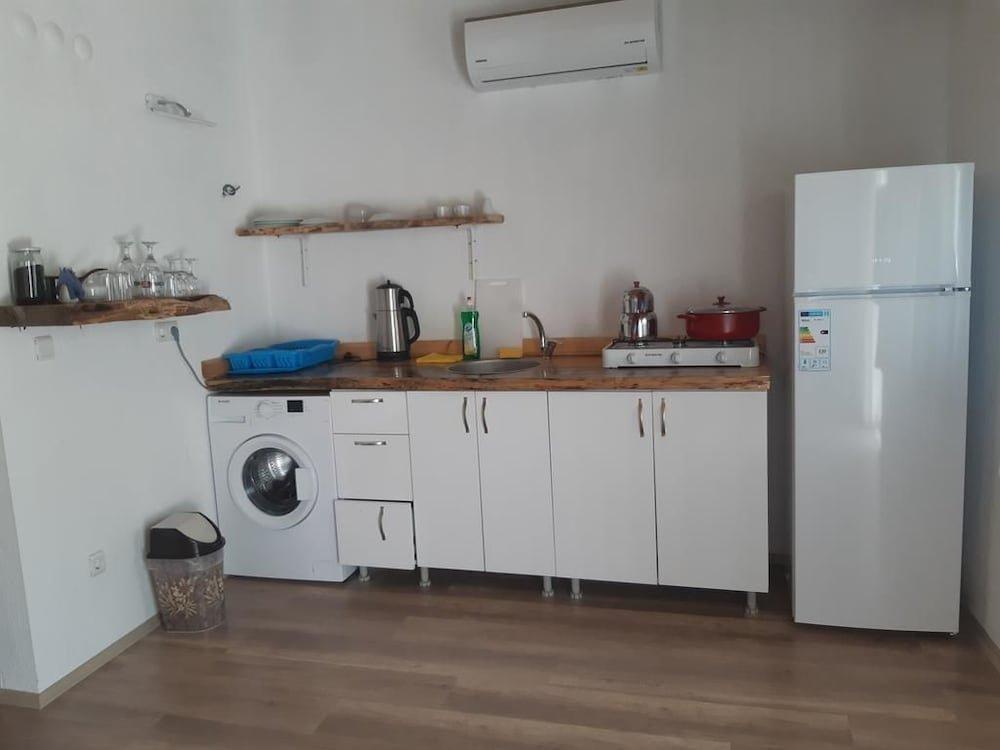 Каш: Likya Kumru Apart Otel