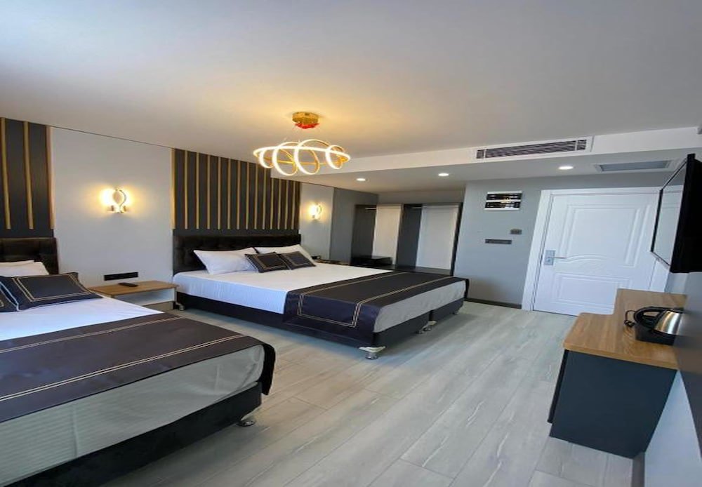 Арнавуткёй: Med Life Hotel
