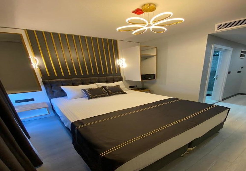 Арнавуткёй: Med Life Hotel
