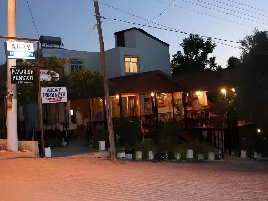 Патара: Akay Hotel