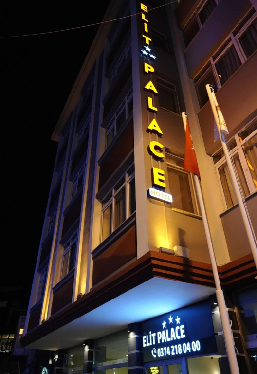 Болу: Elit Palace