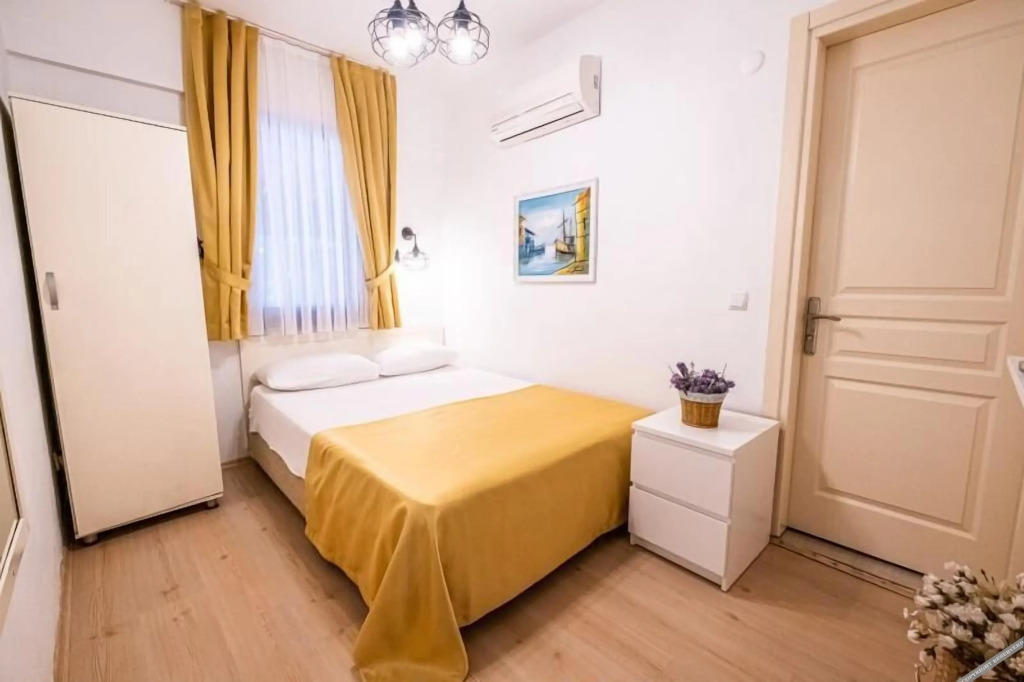 Бозджаада: Heredot Otel