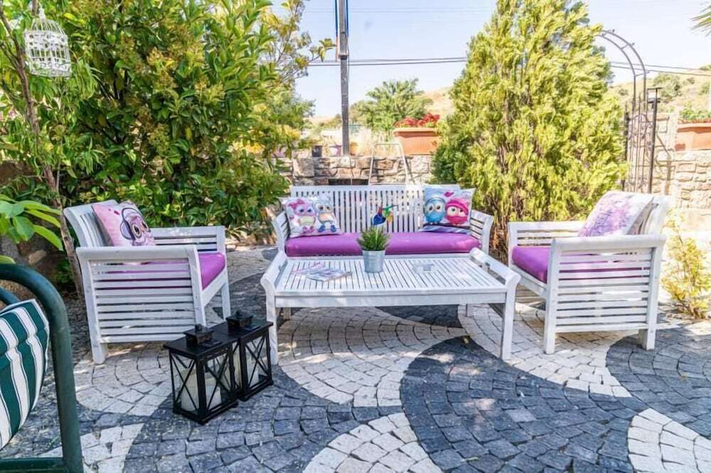 Бозджаада: Heredot Otel