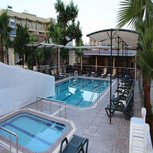 Бельдиби: Castle Park Hotel
