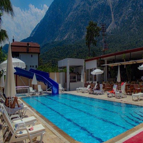 Бельдиби: Castle Park Hotel
