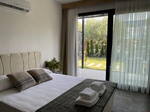 Битез: Laos Resort Otel