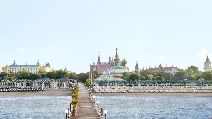 Белек: Kremlin Palace