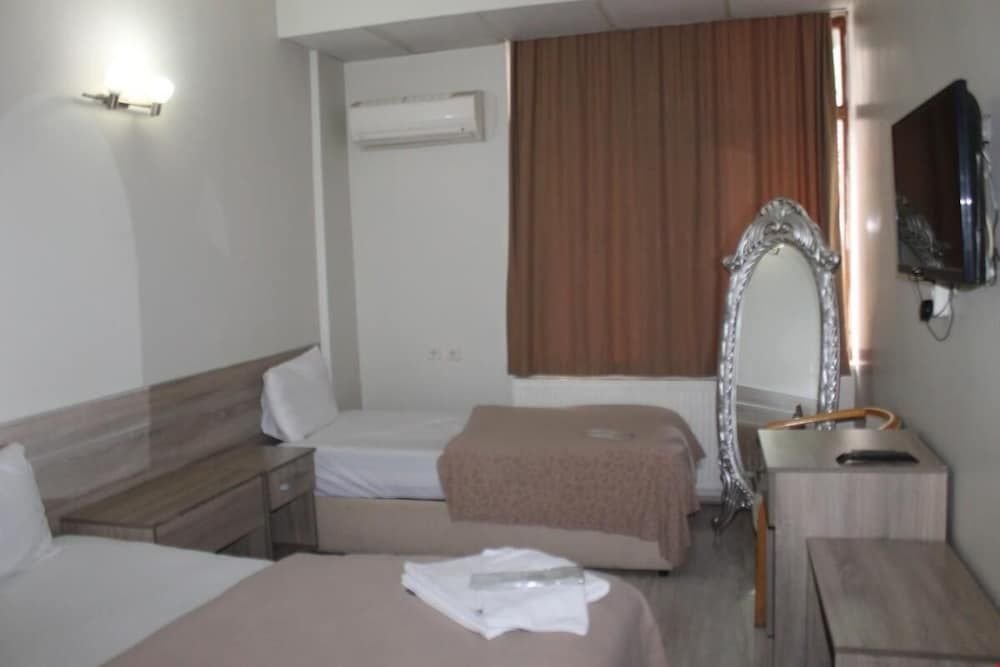 Бандырма: Deta Port Hotel