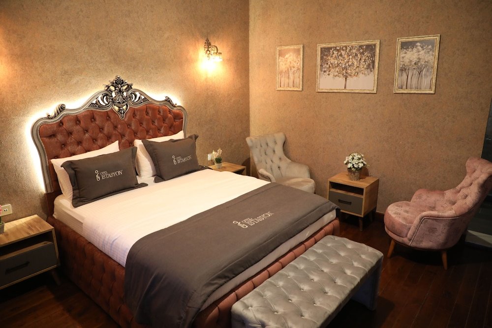 Арнавуткёй: Otel İstasyon