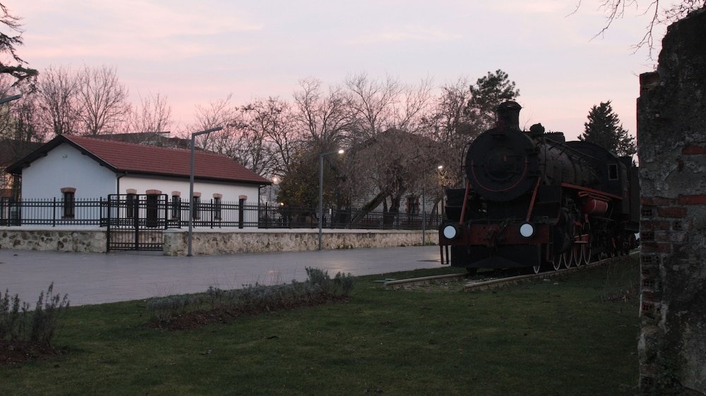 Арнавуткёй: Otel İstasyon