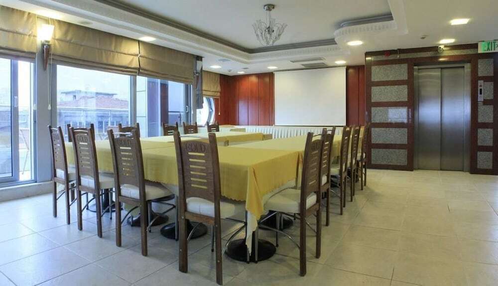 Бурса: Martin City Hotel
