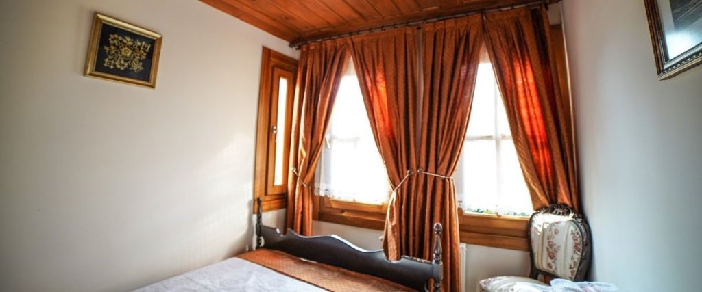 Бурса: Nermin Ablanin Evi