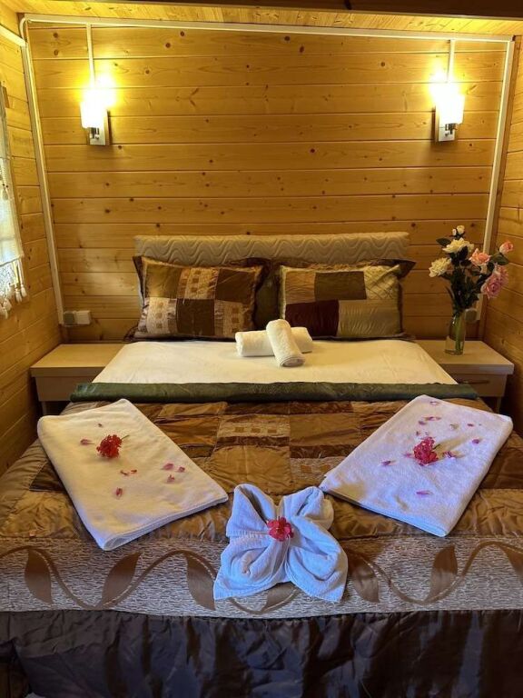 Чамьюва: Felicity Hotel & Bungalows