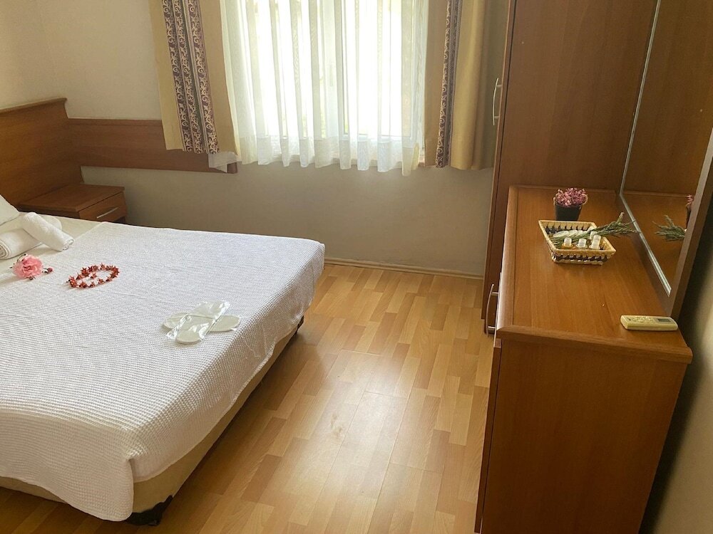 Чамьюва: Felicity Hotel & Bungalows