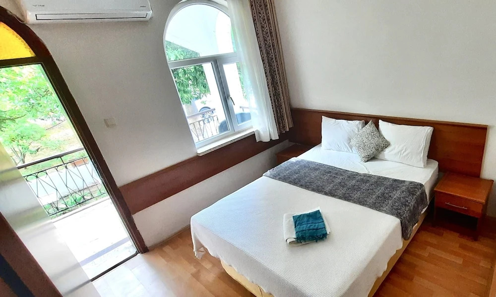 Чамьюва: Felicity Hotel & Bungalows