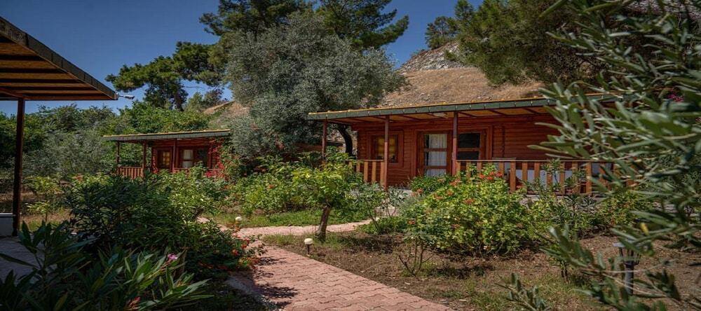 Чамьюва: Felicity Hotel & Bungalows
