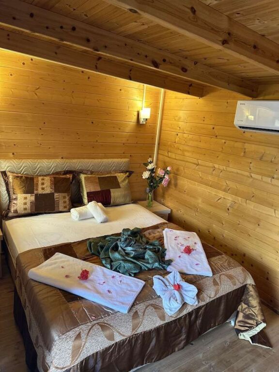 Чамьюва: Felicity Hotel & Bungalows