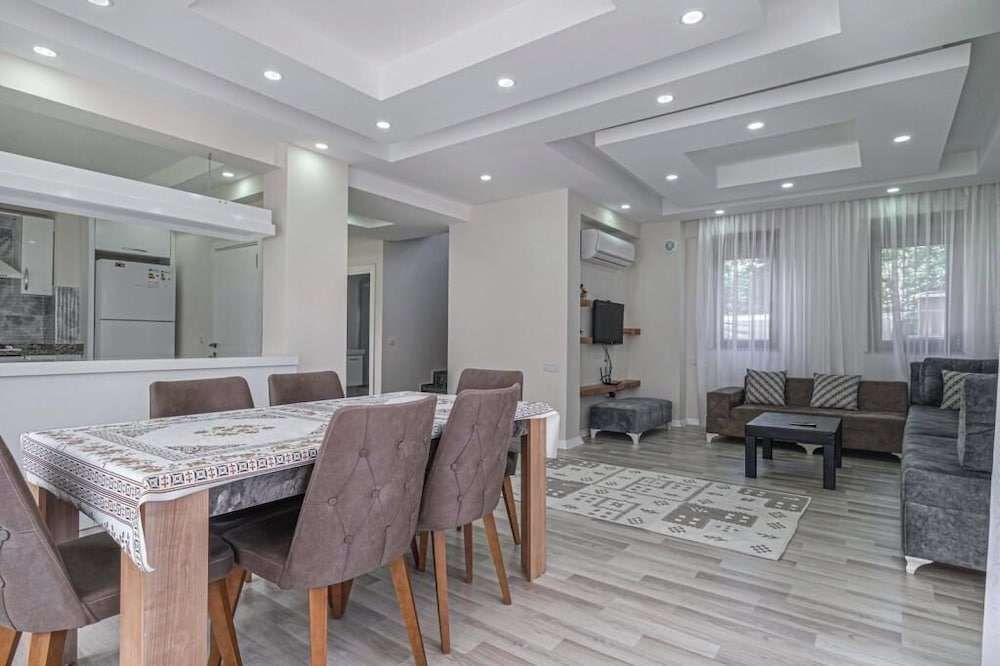 Чамьюва: Pak Family Villas