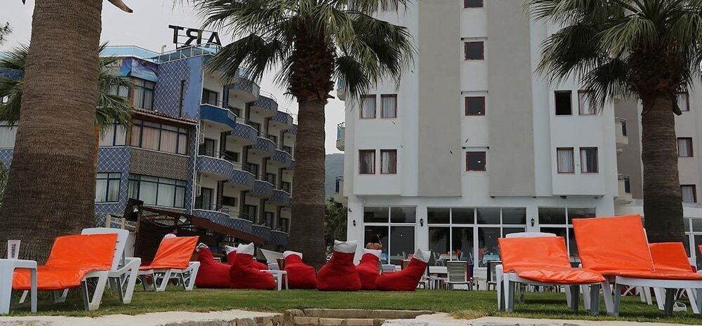 Гюзельчамлы: Nuova Beach Hotel