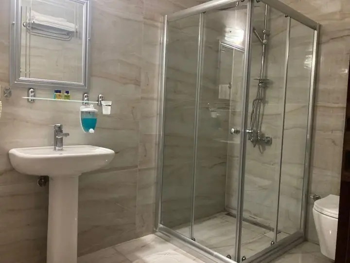 Özhan Hotel — фото 1