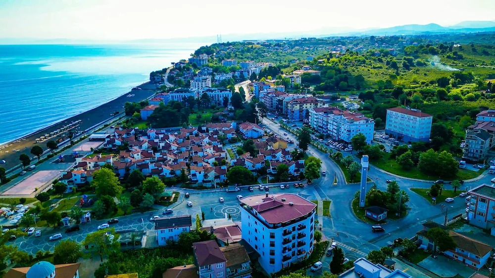 Акчакоча: Ceneviz Suit Hotel