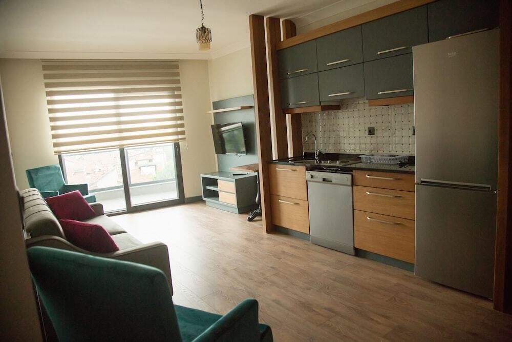 Акчакоча: Ceneviz Suit Hotel