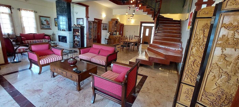 Алтынолук: Malikane Luxury Resort