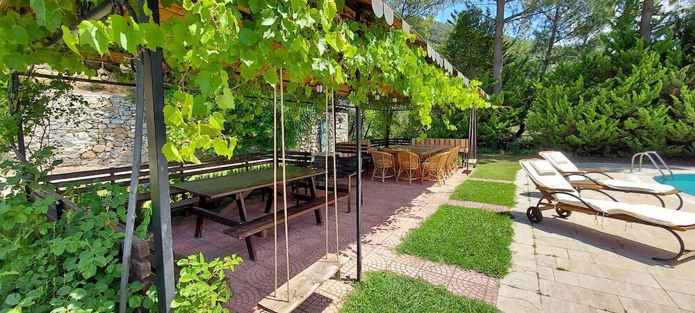 Алтынолук: Malikane Luxury Resort