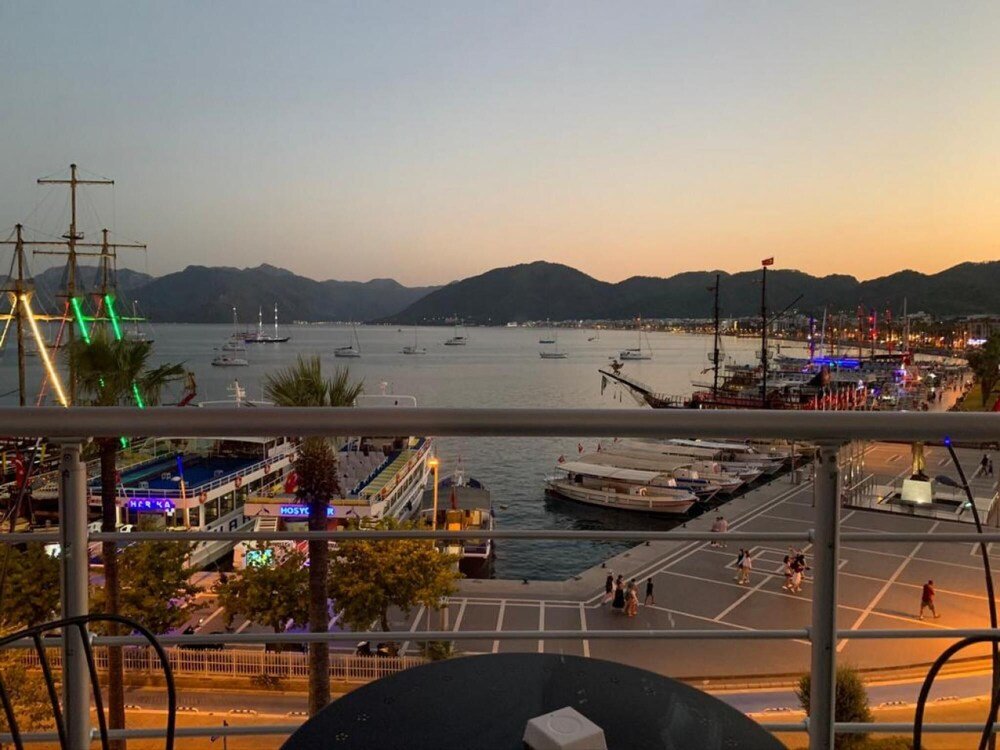 Мармарис: Spacious Suite With Sea View in Marmaris