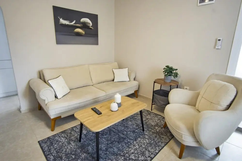Бодрум: Cozy Flat in Bodrum With Shared Pool Near Beach