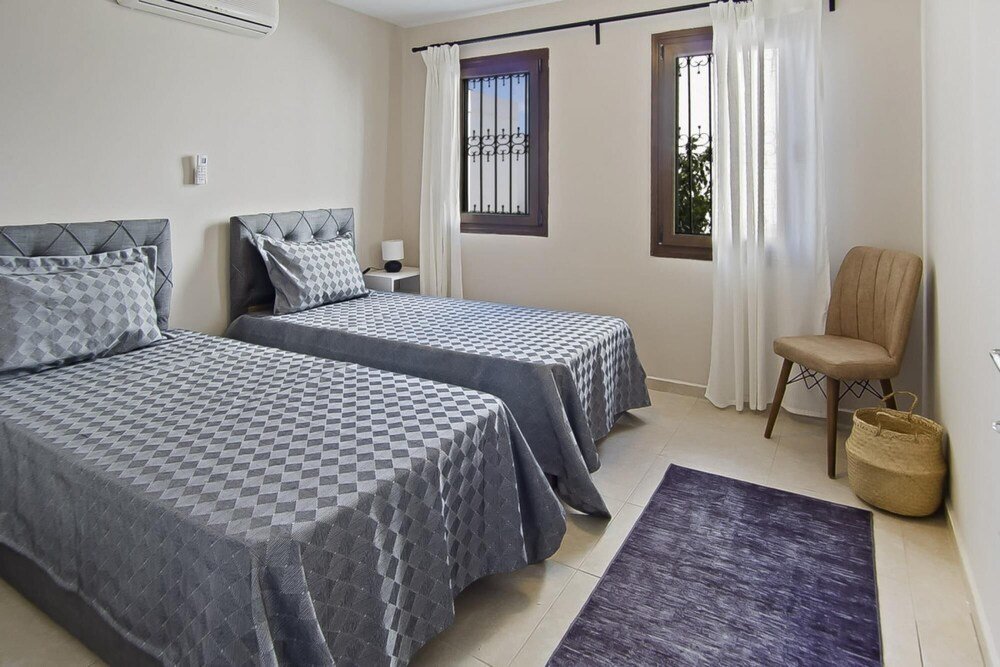 Бодрум: Cozy Flat in Bodrum With Shared Pool Near Beach