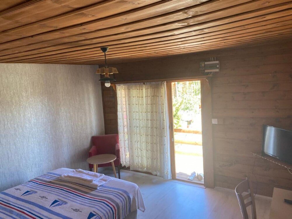 Бодрум: Cozy Tiny House With Shared Pool in Bodrum