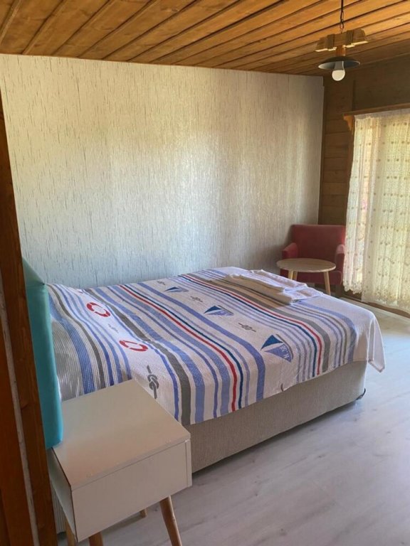 Бодрум: Cozy Tiny House With Shared Pool in Bodrum
