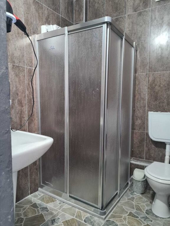 Сайл: Sword Otel