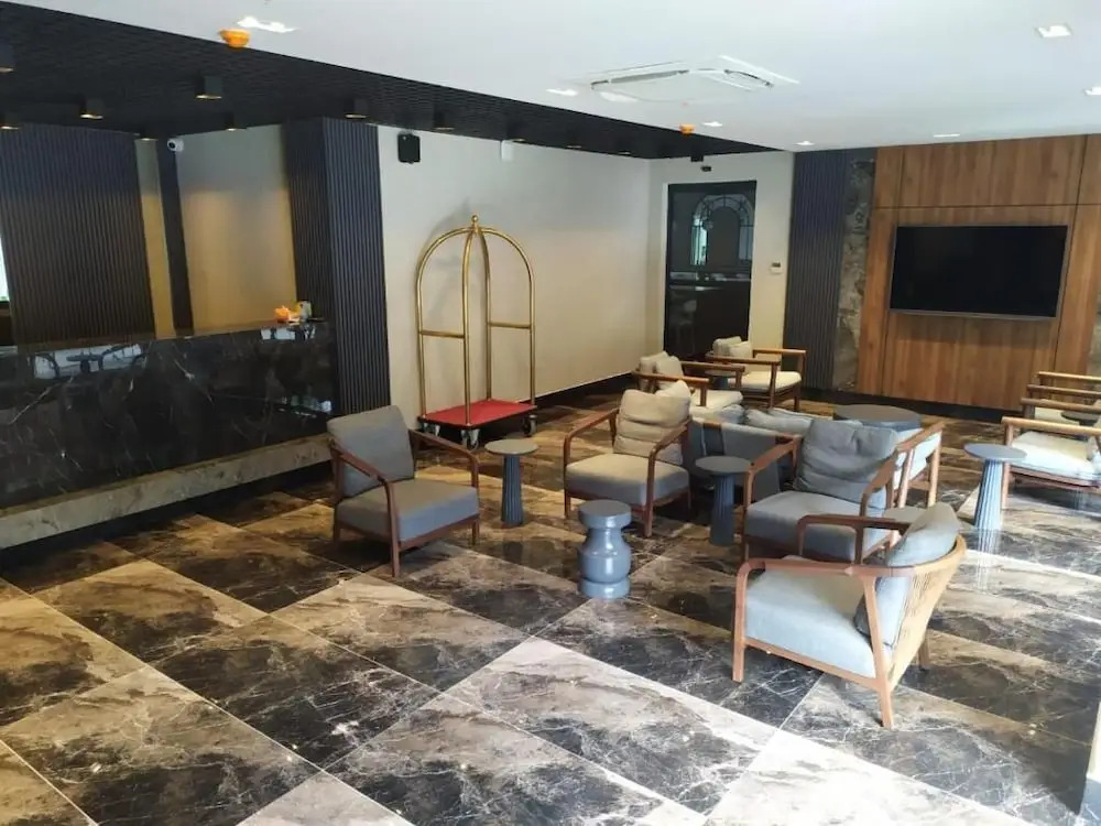 Трабзон: Nehir Otel