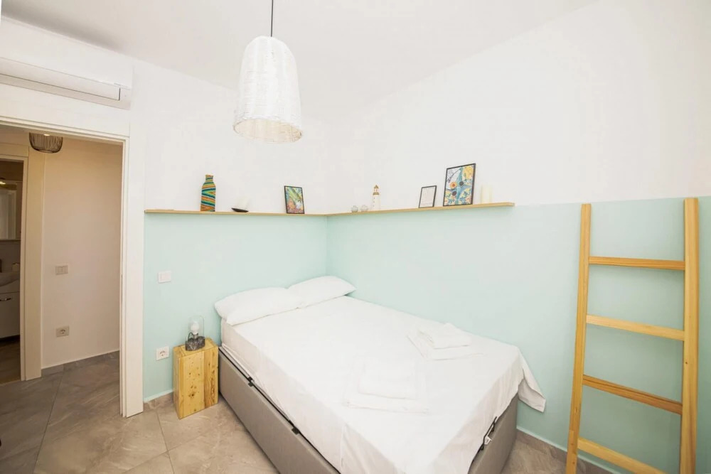 Бодрум: House With Balcony 1 Min to Beach in Bodrum