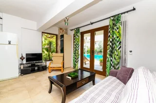Калкан: Duplex House With Shared Pool Near Beach in Kalkan
