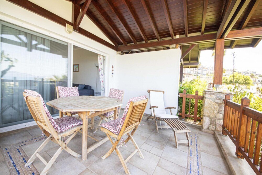 Тургутрейс: House With Amazing Sea View and Backyard in Bodrum