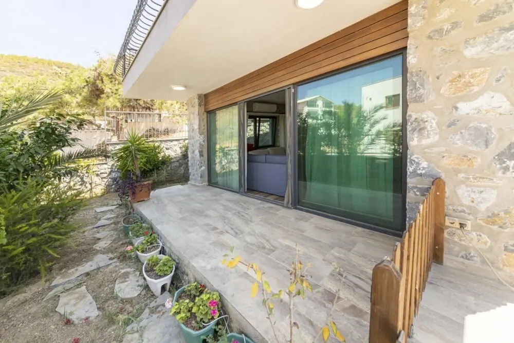 Гюверджинлик: Eclectic Studio Apartment Near Sea in Bodrum
