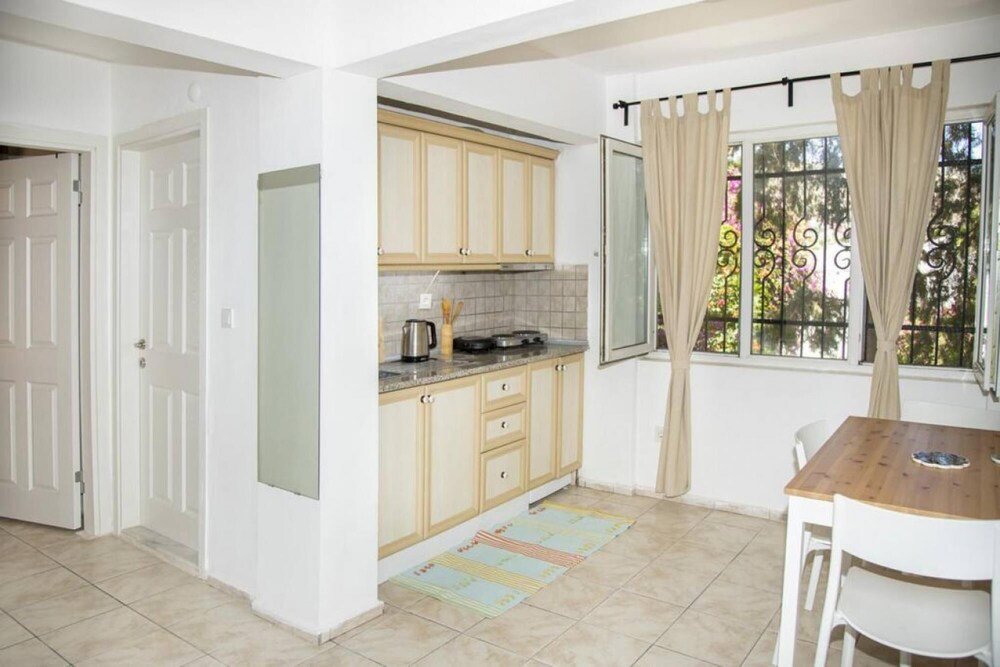 Бодрум: Comfy 1 BR Stone House in the Heart of Bodrum