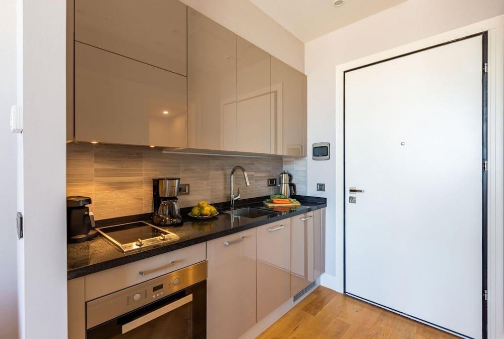 Studio Flat With Panoramic City View in Atasehir — фото 1