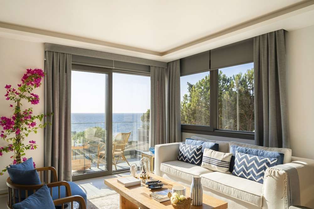 Милас: The House Residence Helis