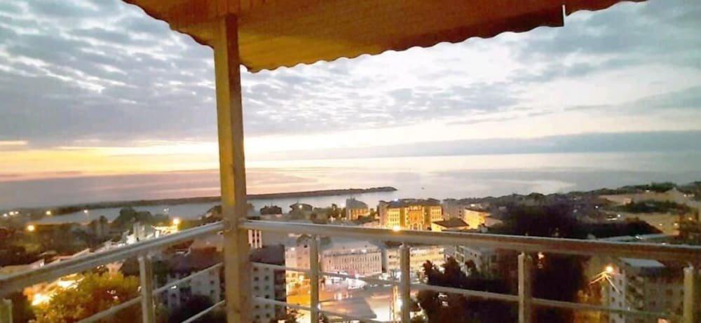 Кайели: Lovely Flat Near Sea With Balcony in Cayeli